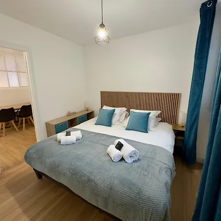 Daire Pigalle Square - Modern Steps Away From Moulin Rouge