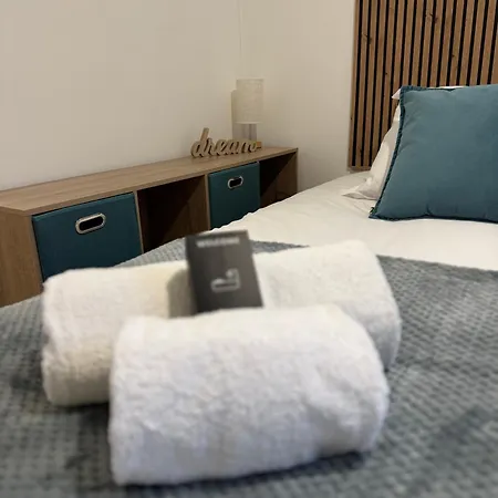 Daire Pigalle Square - Modern Steps Away From Moulin Rouge *