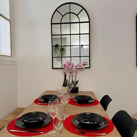 Pigalle Square - Modern Steps Away From Moulin Rouge Daire Paris