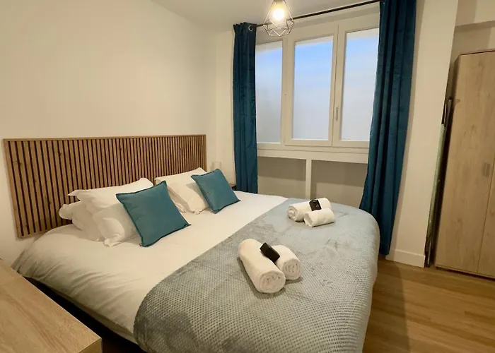 Pigalle Square - Modern Steps Away From Moulin Rouge شقة باريس