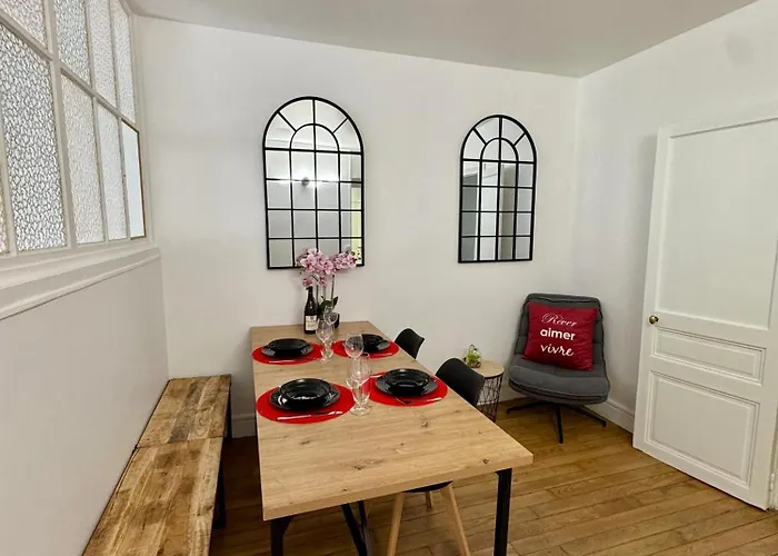 Pigalle Square - Modern Steps Away From Moulin Rouge